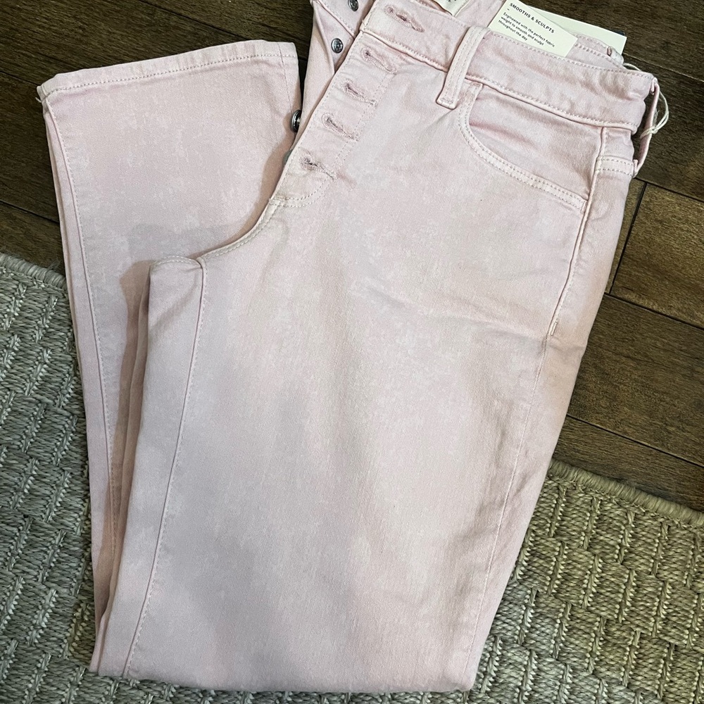 Universal Thread Women's Light Pink High Rise Jeans